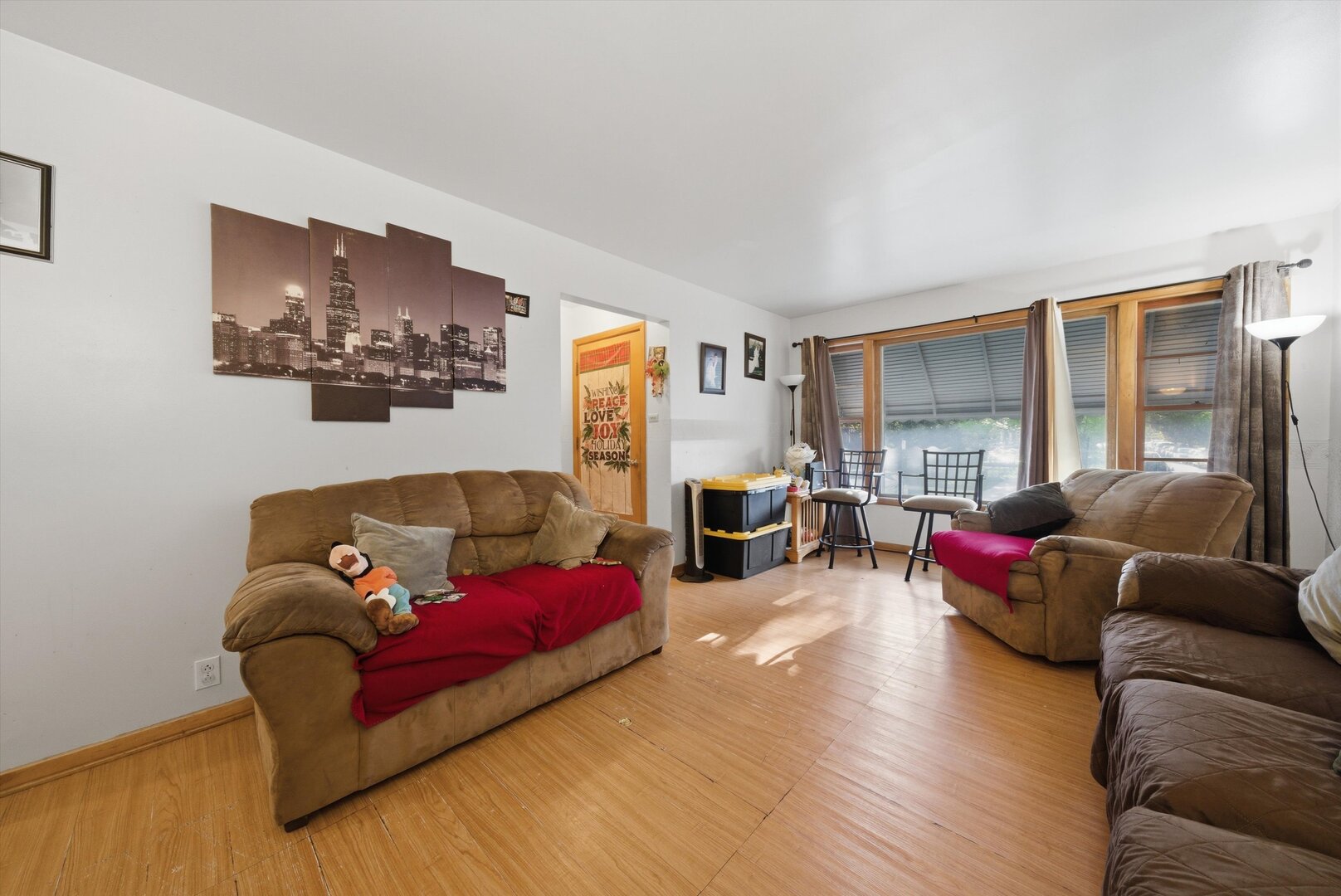 5433 S Homan Avenue Property Photo 6