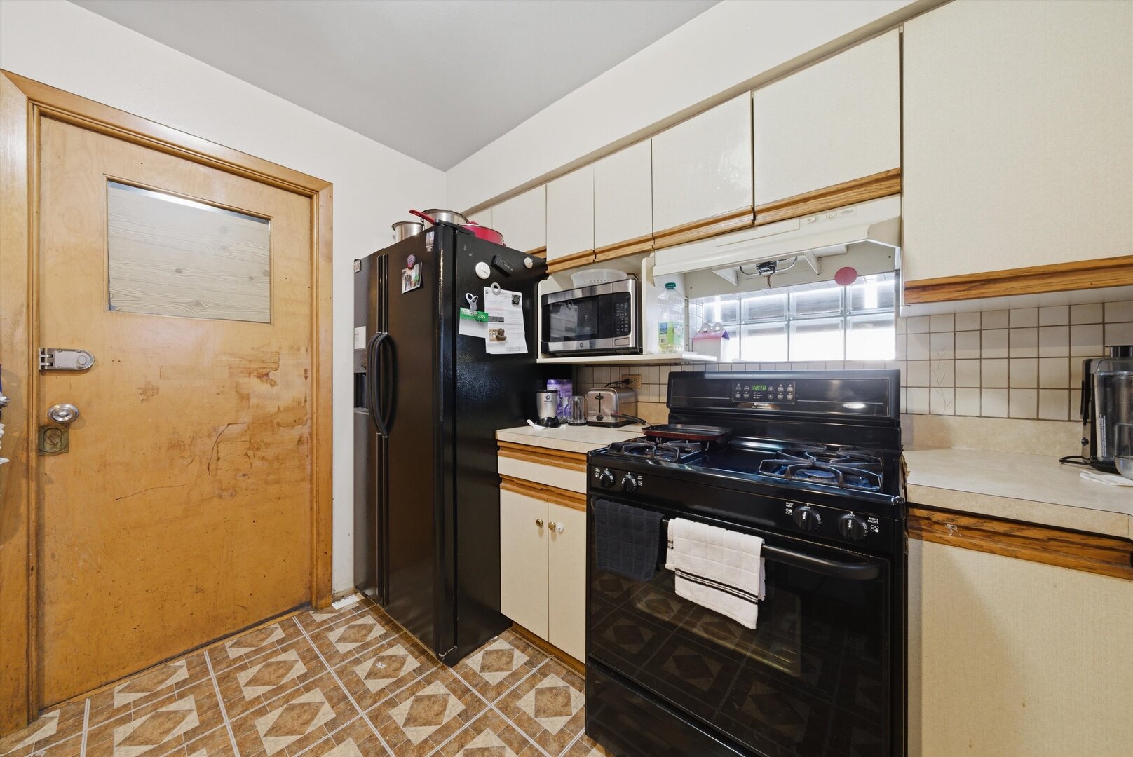 5433 S Homan Avenue Property Photo 16