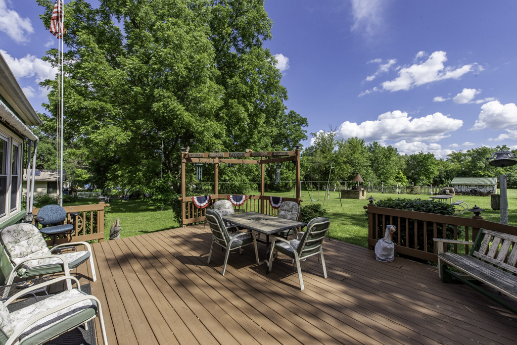 2823 27th Street Property Photo 9