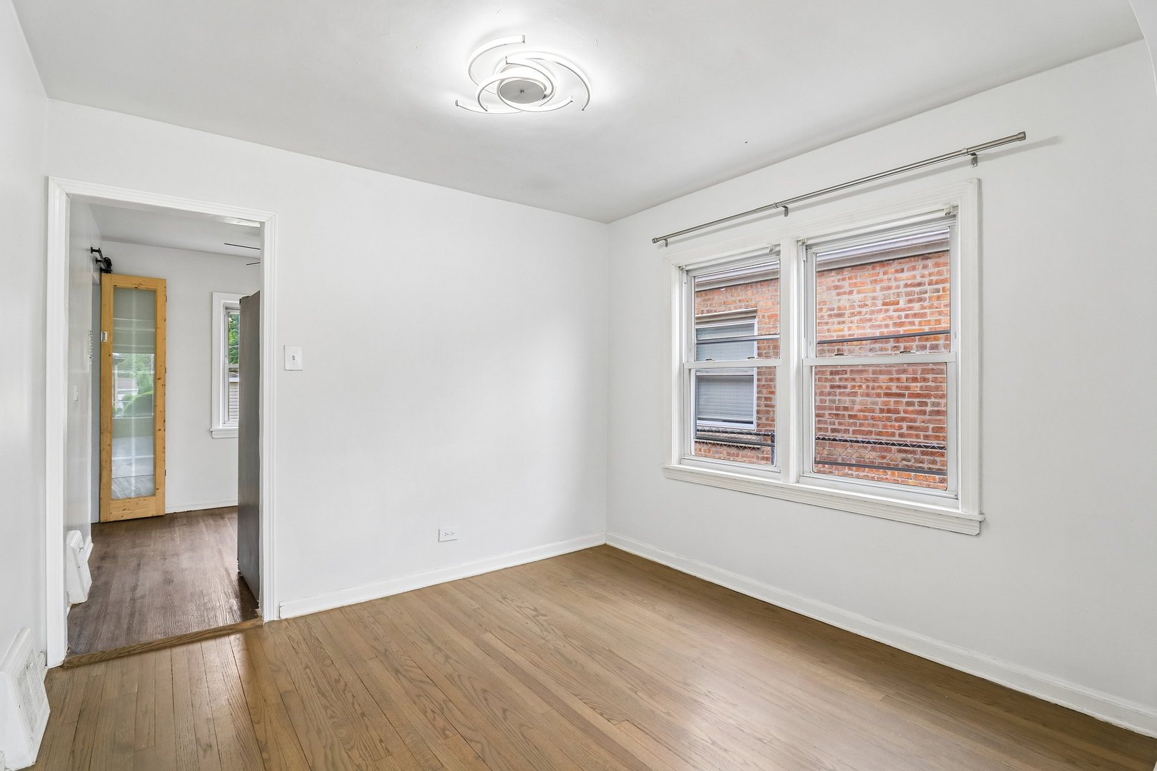 1107 W 101st Street Property Photo 3