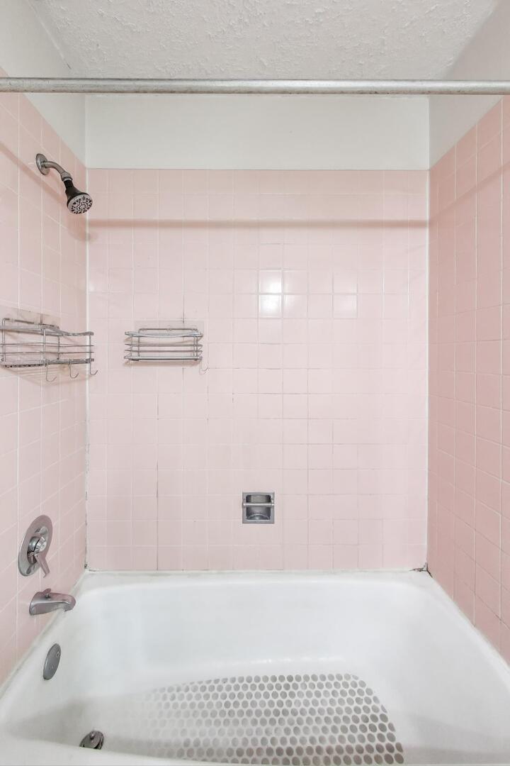 931 W Arquilla Drive 133 Property Photo 17