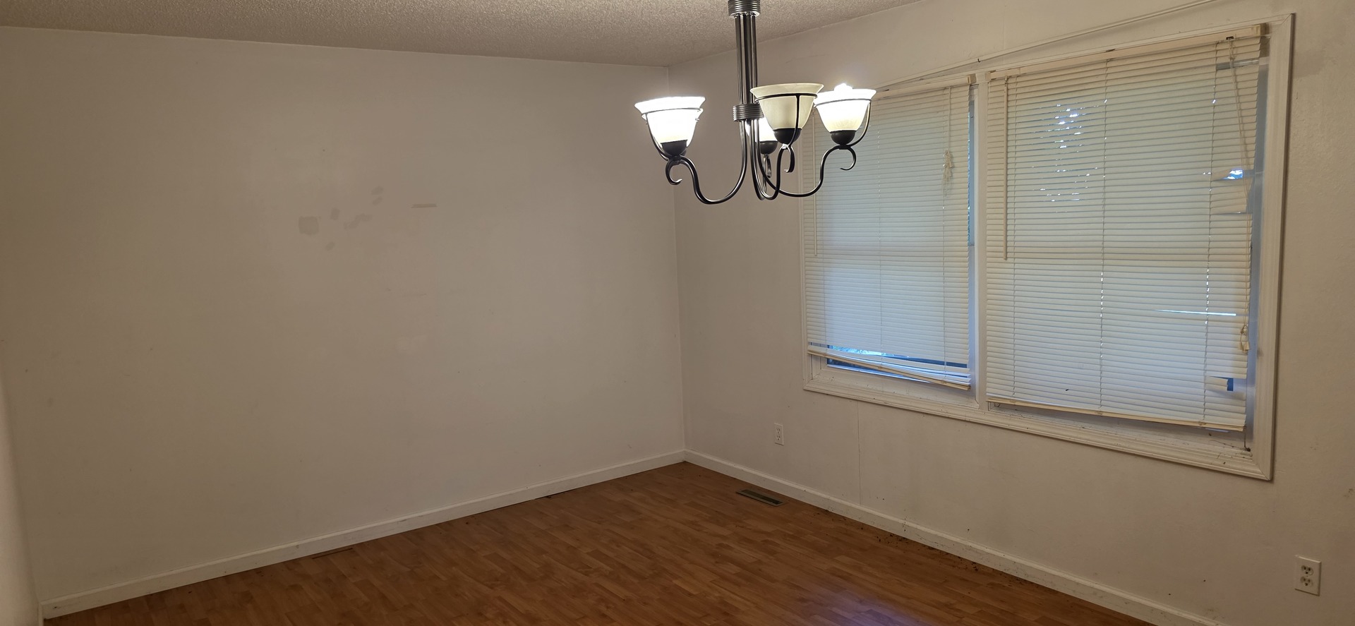 119 W Montgomery Street Property Photo 7