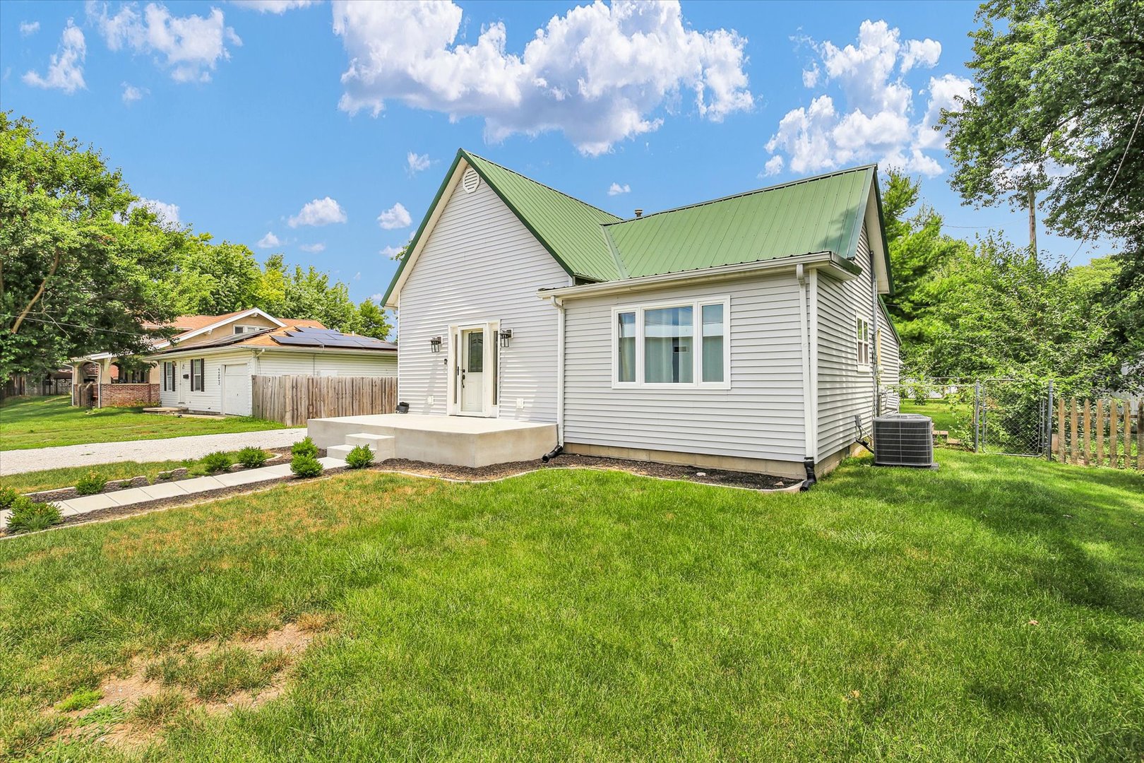 12691712 Property Photo 2