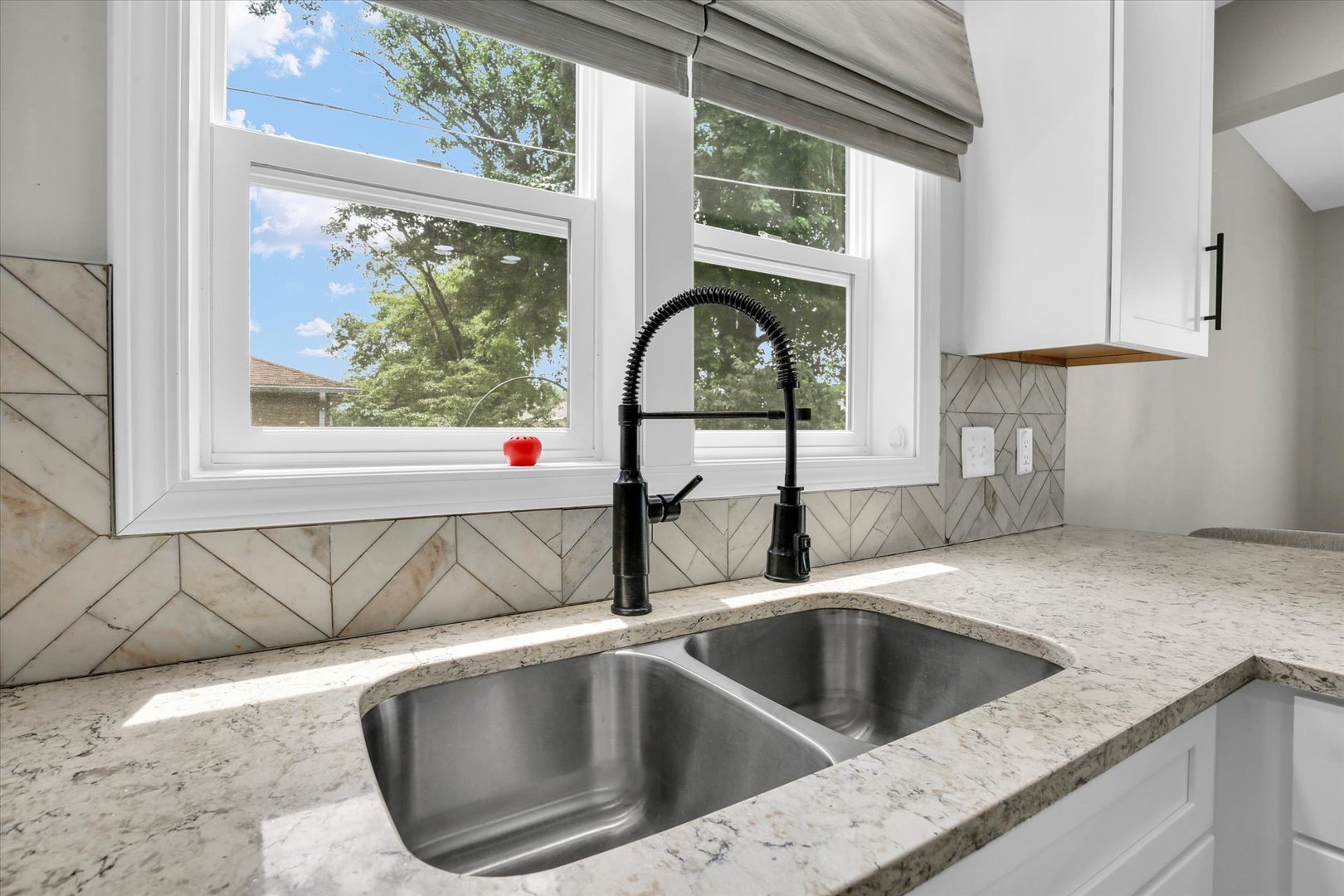 12691712 Property Photo 15