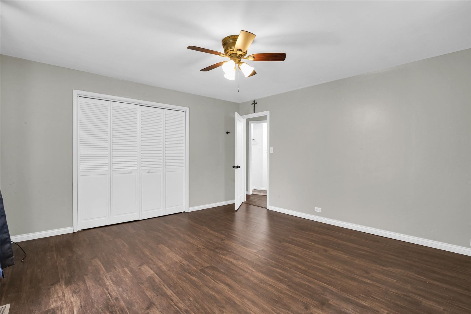 12691712 Property Photo 24