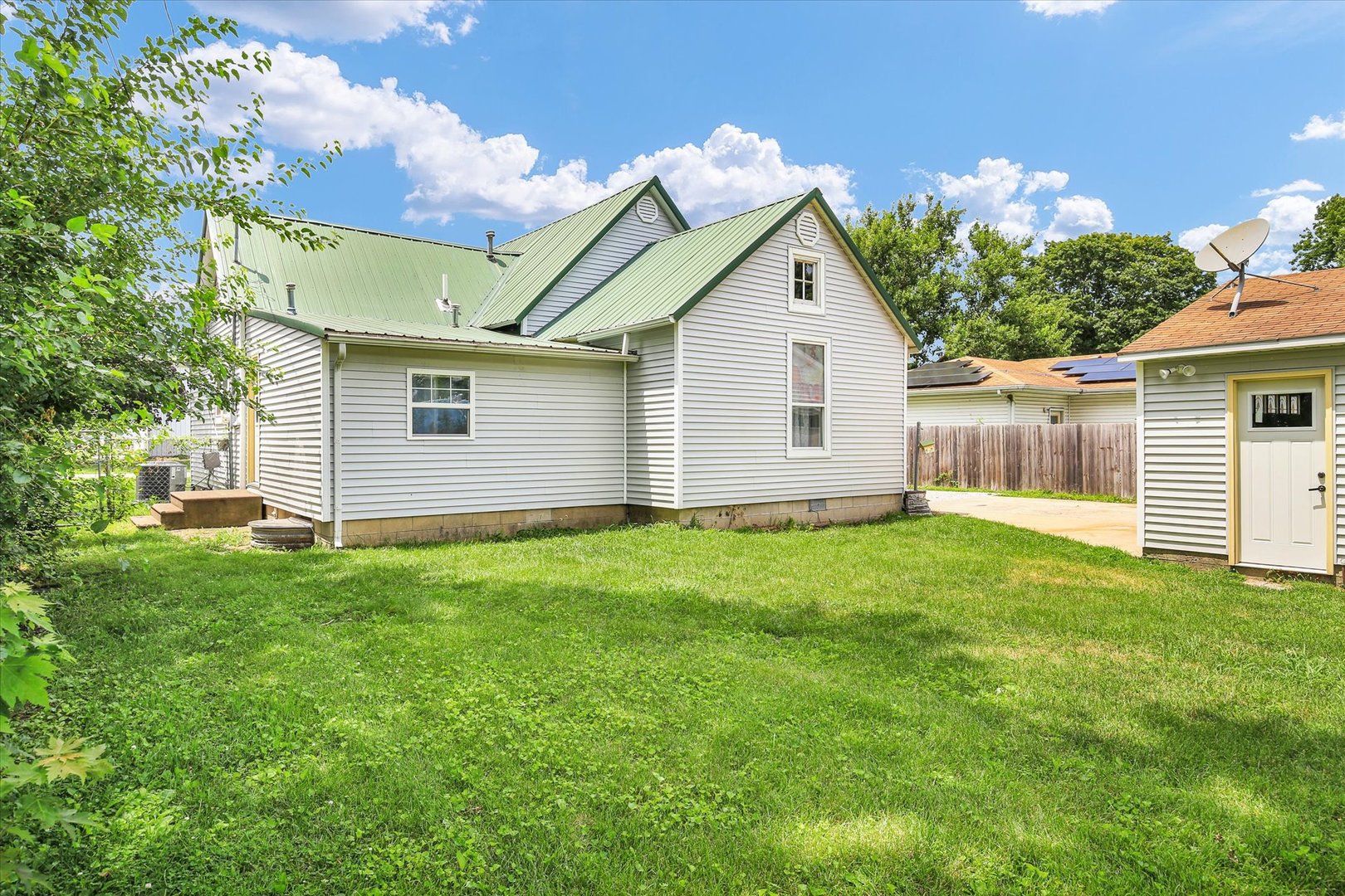 12691712 Property Photo 28