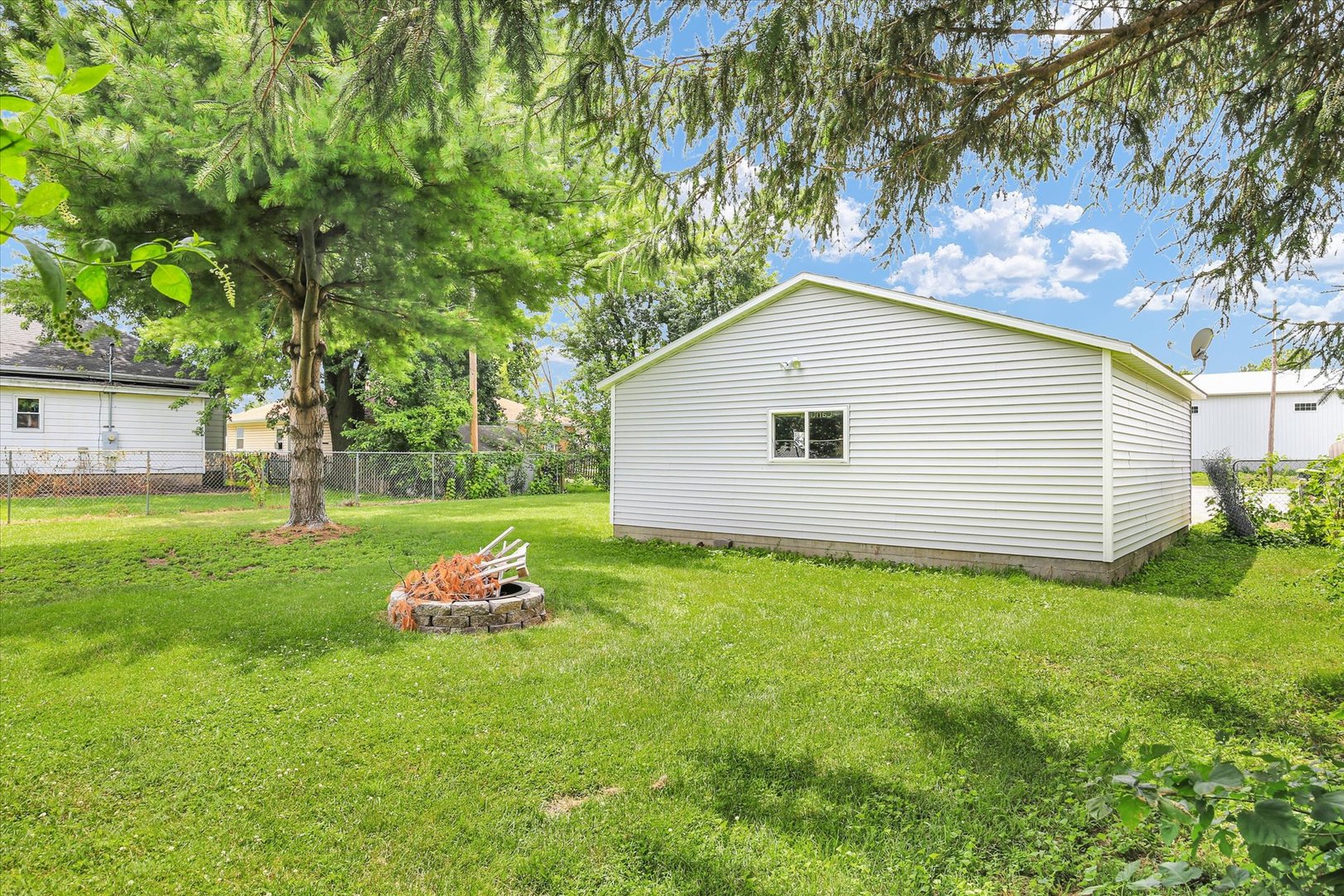 12691712 Property Photo 30