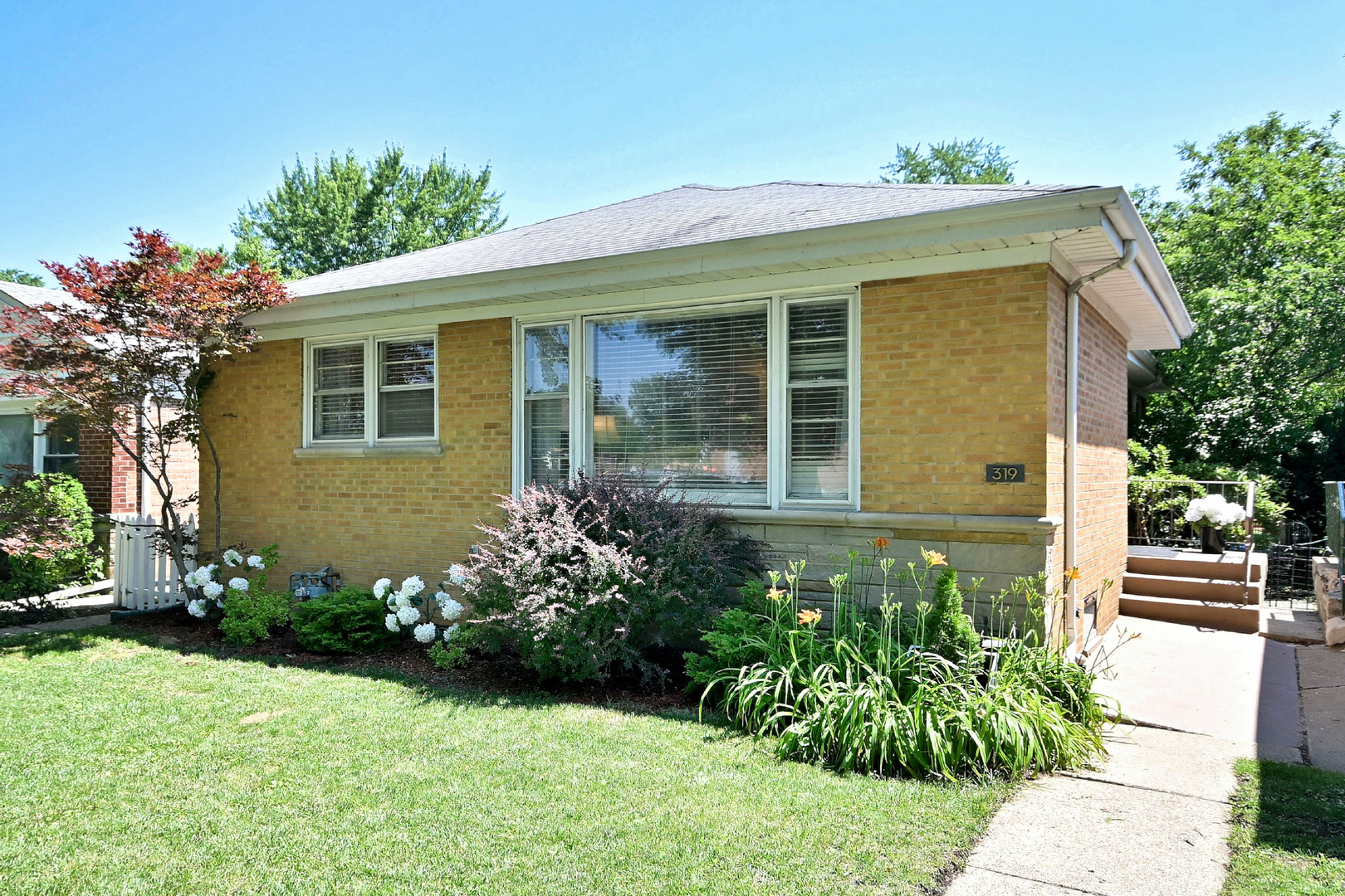 319 Dodge Avenue Property Photo 2