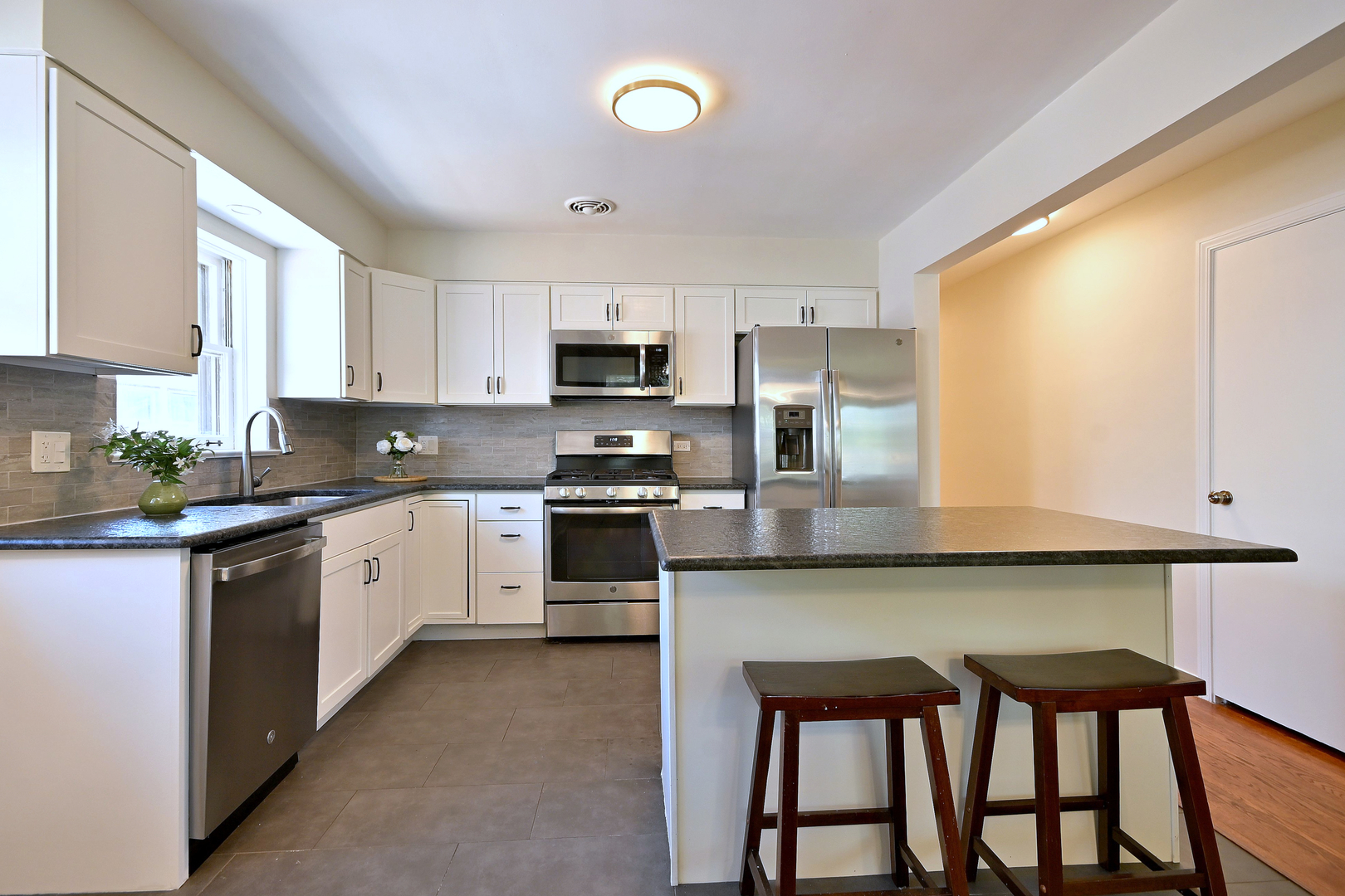 319 Dodge Avenue Property Photo 8