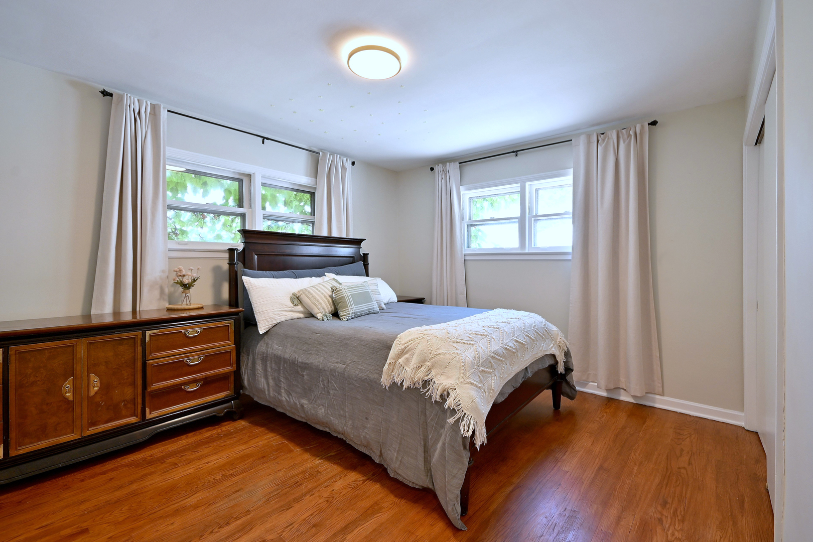 319 Dodge Avenue Property Photo 11