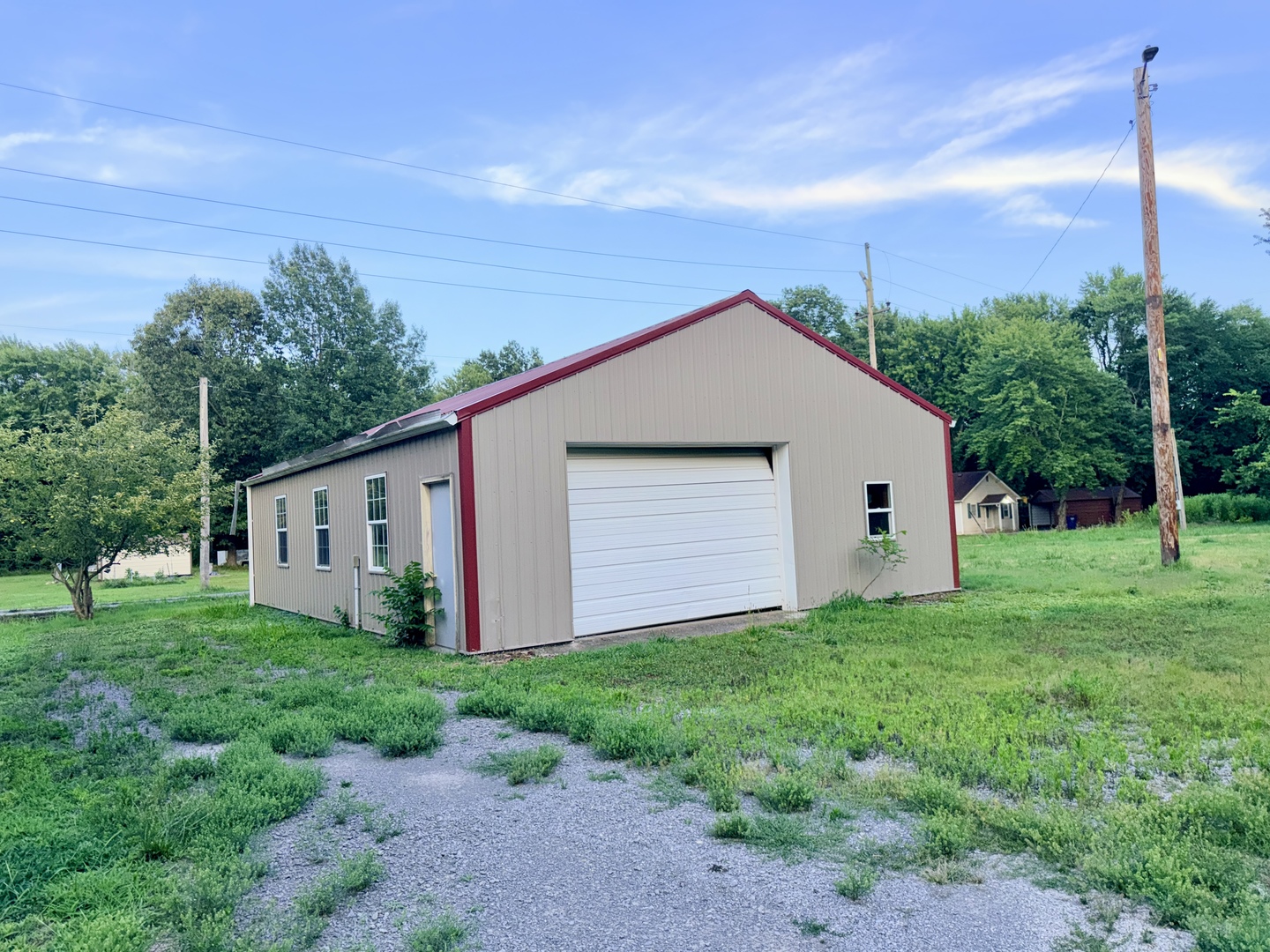 802 North Road Property Photo 3