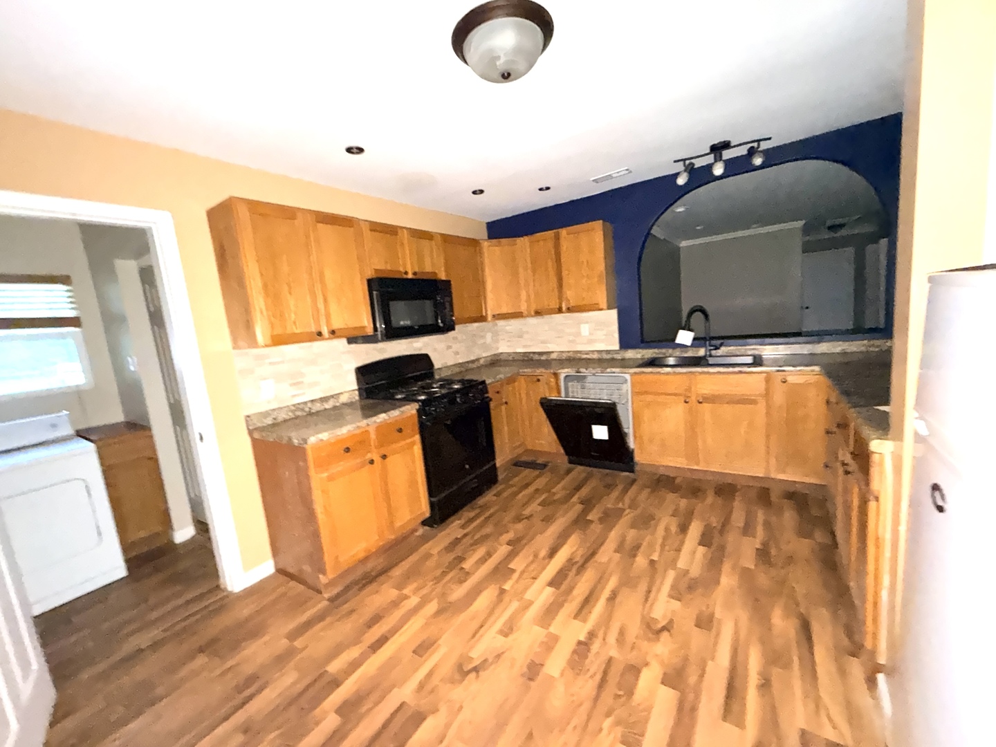 802 North Road Property Photo 6