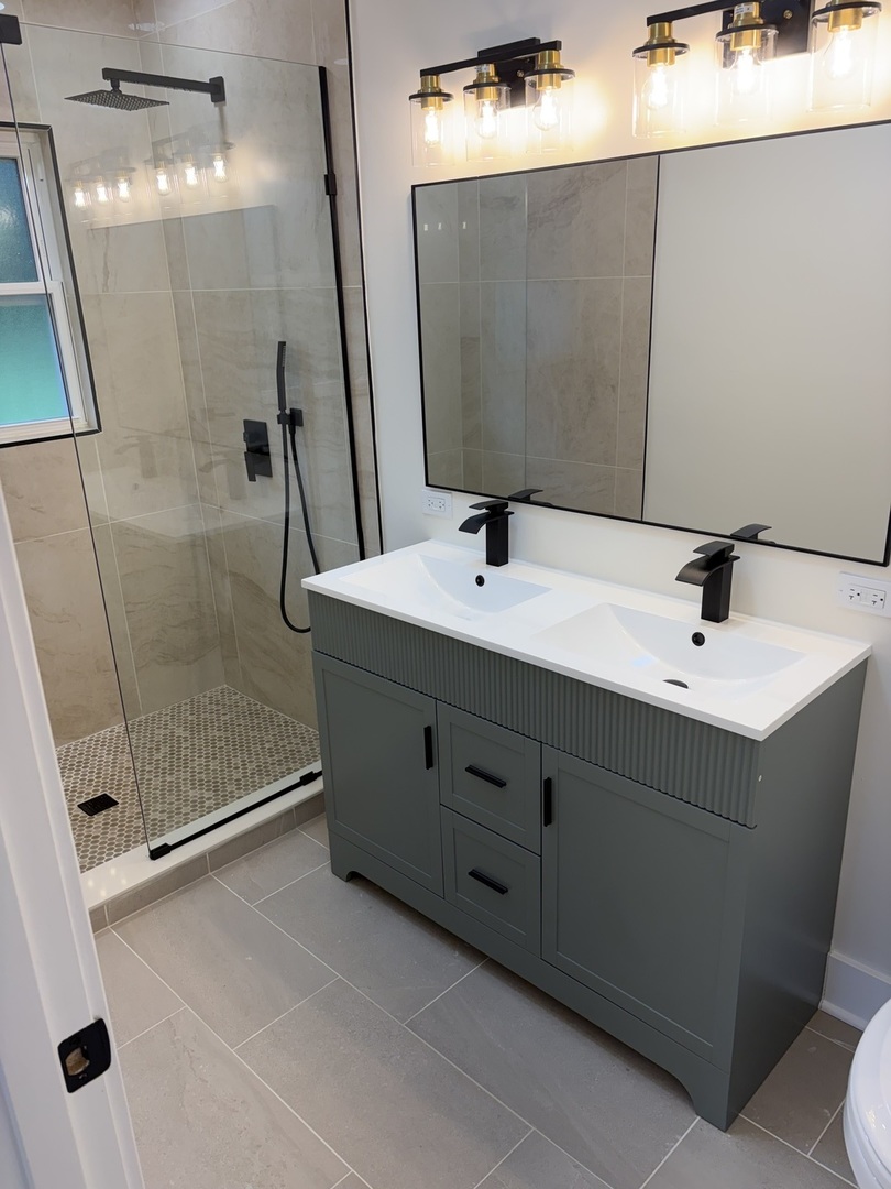 12691775 Property Photo 11