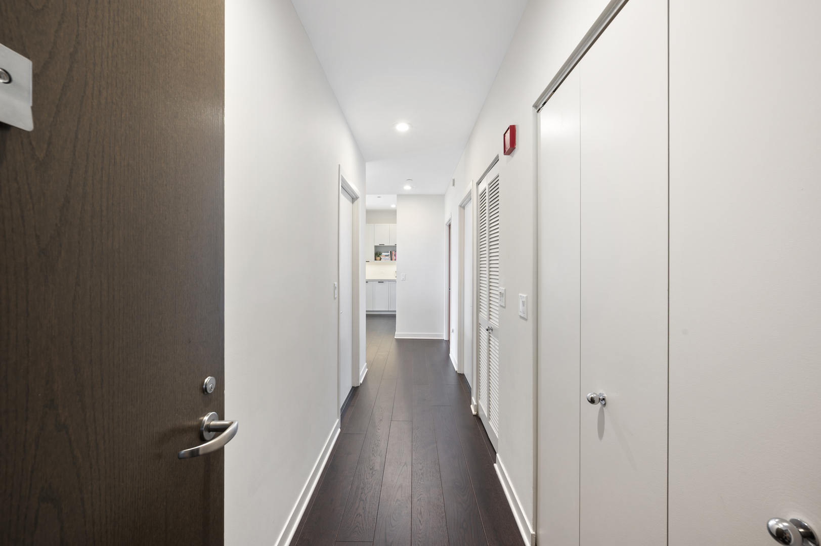 737 W Washington Boulevard 3607 Property Photo 5