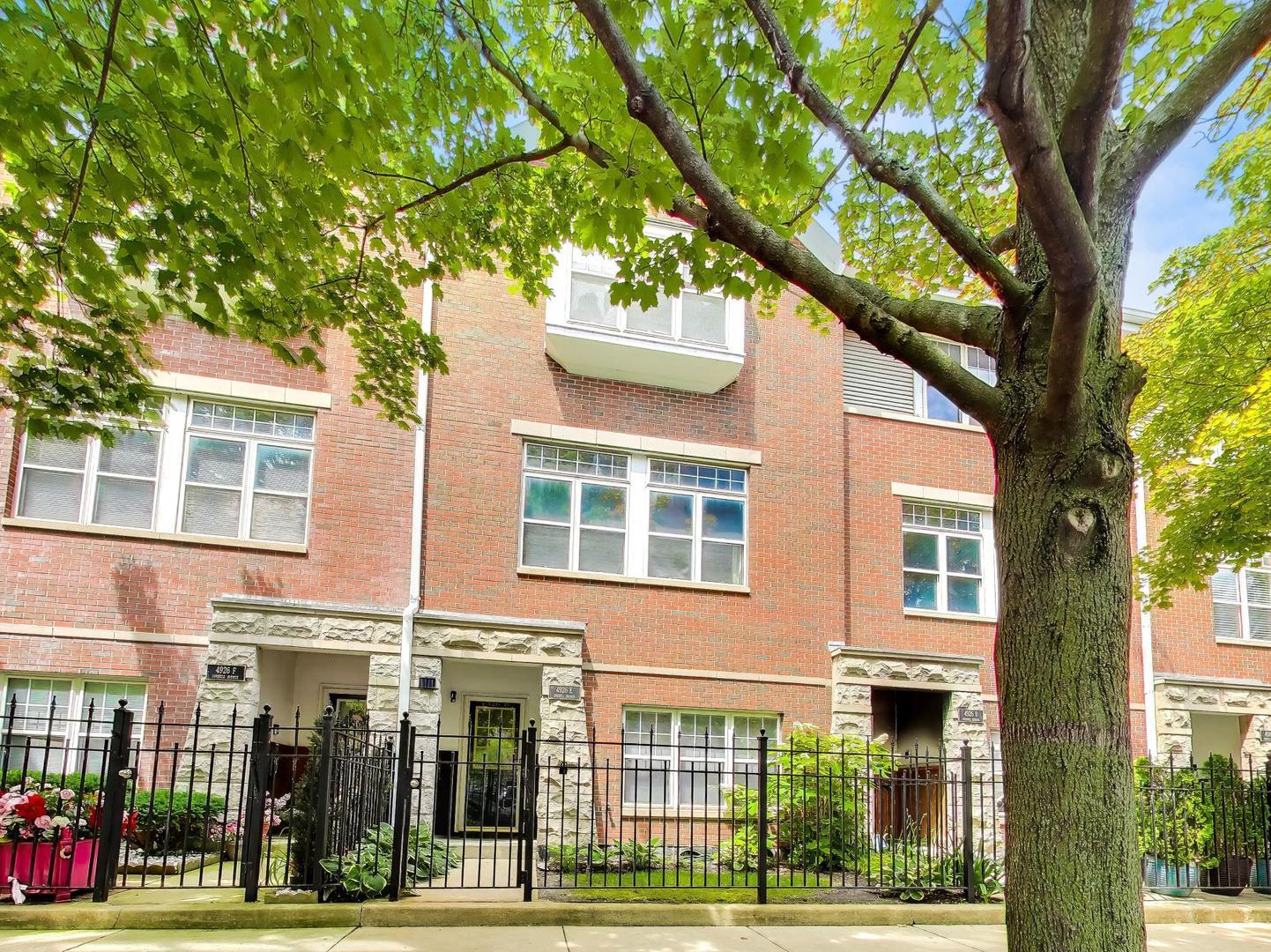 4926 S Cornell Avenue E Property Photo 2
