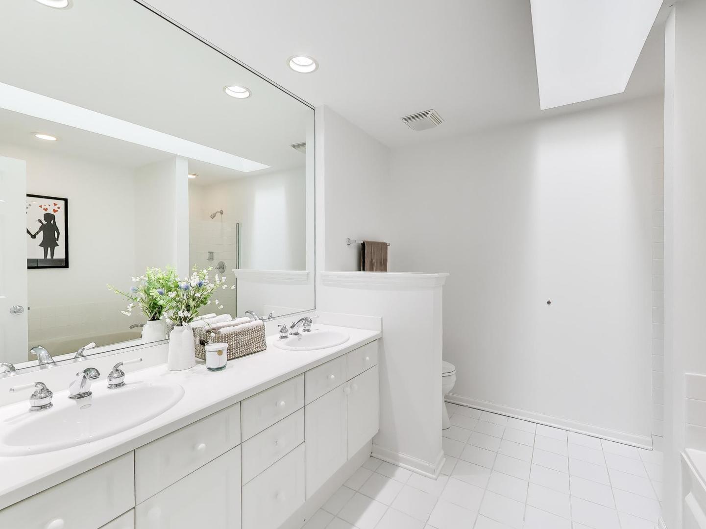 4926 S Cornell Avenue E Property Photo 23