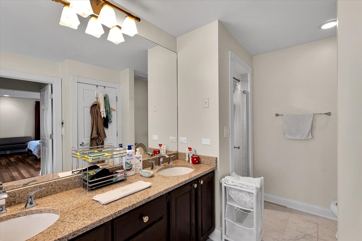 310 N County Line Road Property Photo 20