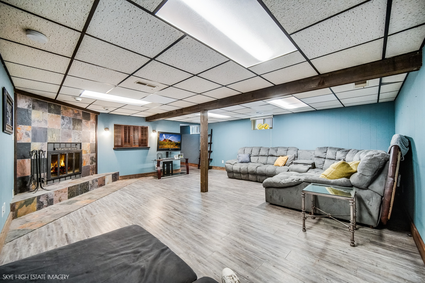 514 E 164th Place Property Photo 11