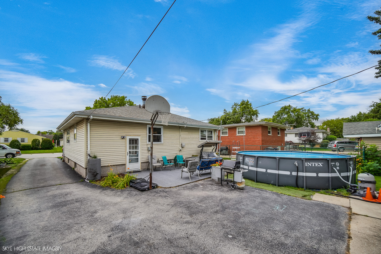 514 E 164th Place Property Photo 15