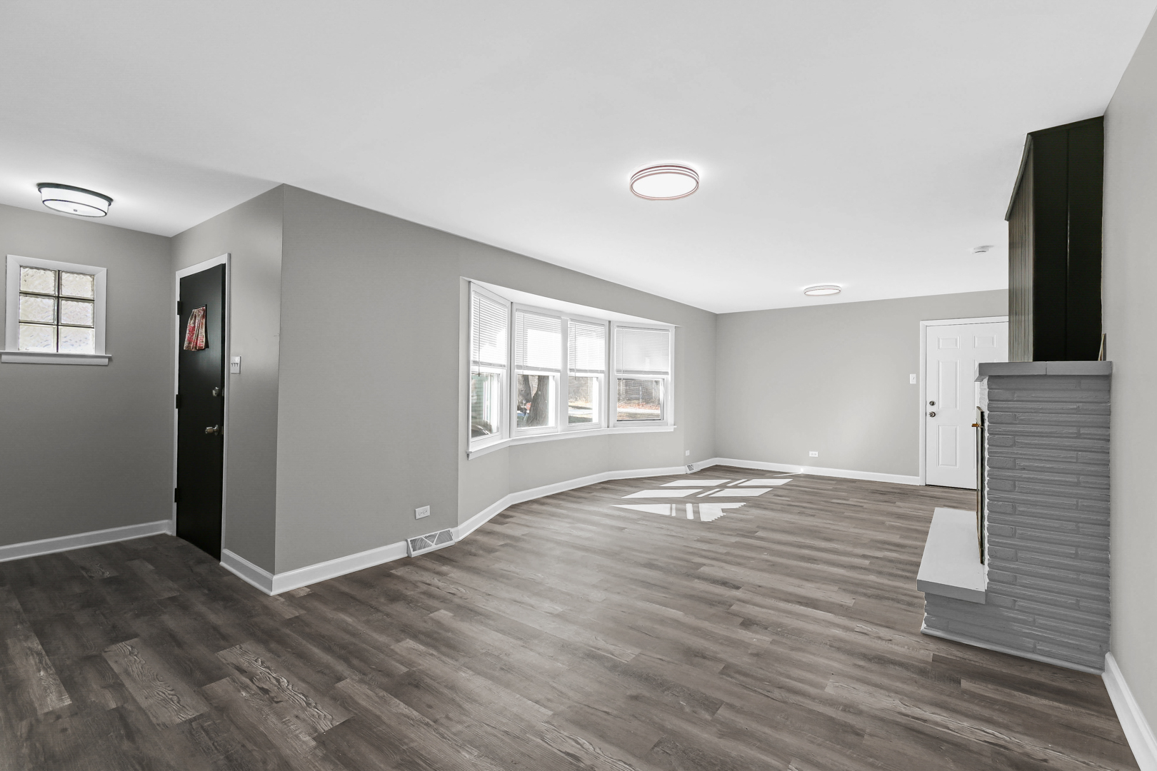 17015 Annetta Avenue Property Photo 5