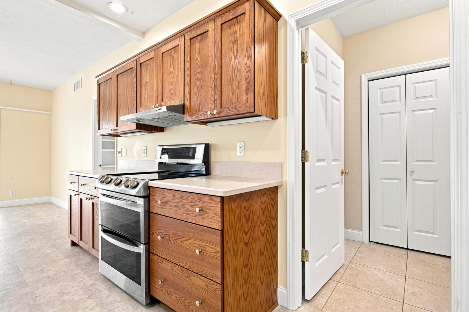 3409 Waterville Court Property Photo 13