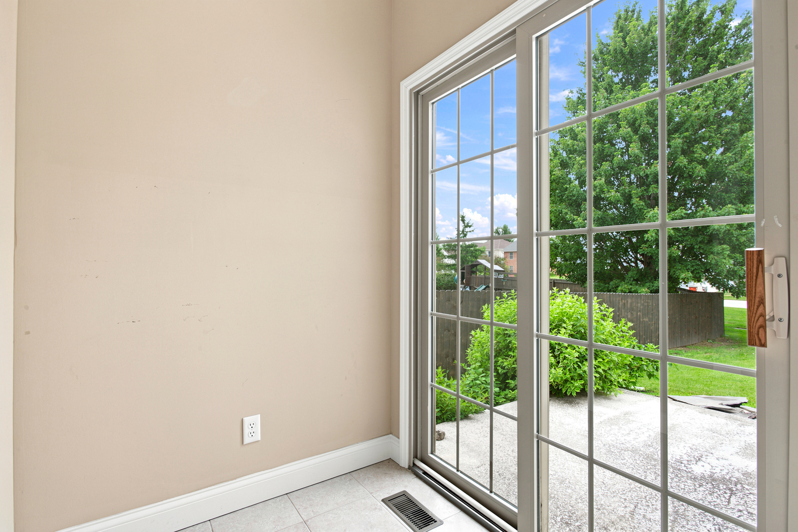 3409 Waterville Court Property Photo 26
