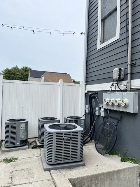 5148 S Wolcott Avenue Property Photo 3