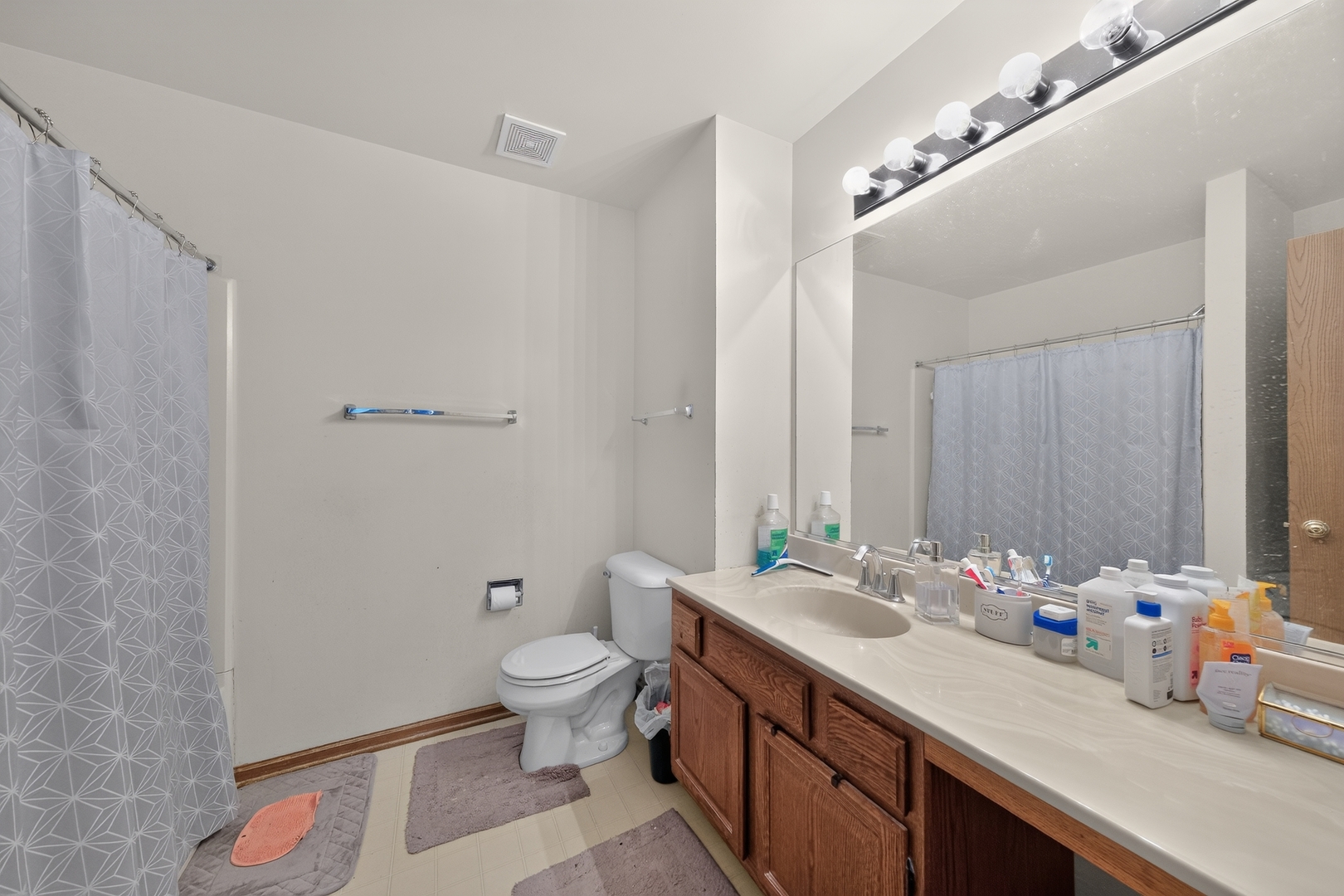7016 S Stratton Lane Property Photo 12