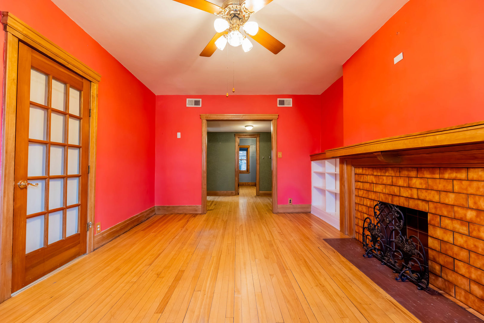 116 S East Avenue 1e Property Photo 3