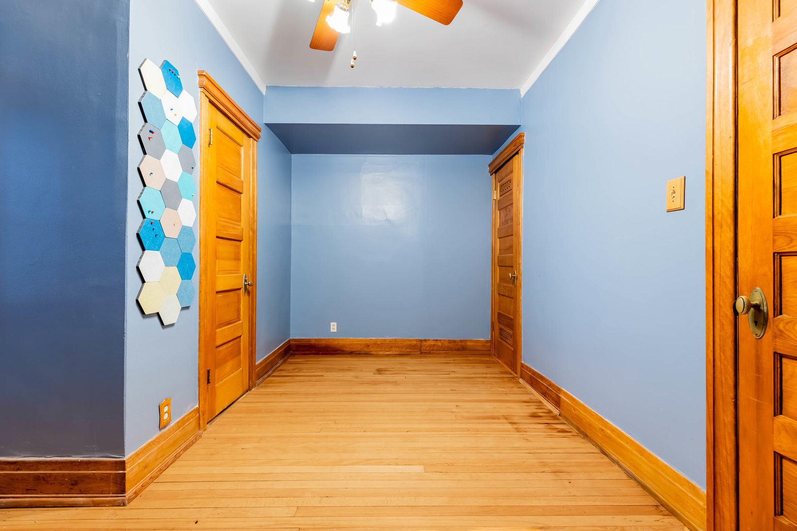 116 S East Avenue 1e Property Photo 8