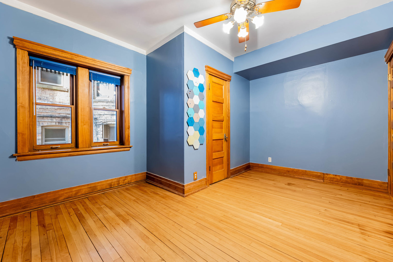 116 S East Avenue 1e Property Photo 9