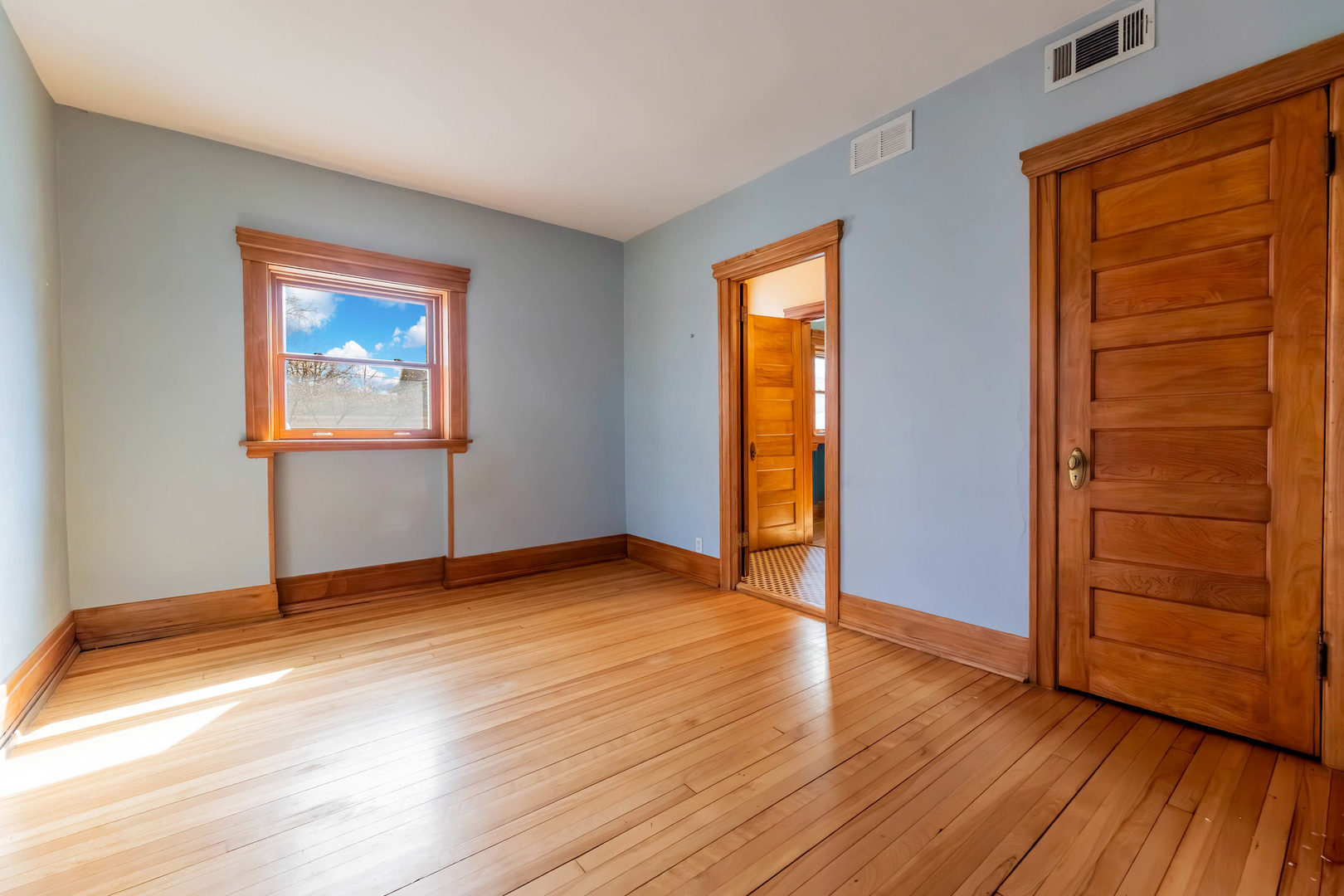 116 S East Avenue 1e Property Photo 13