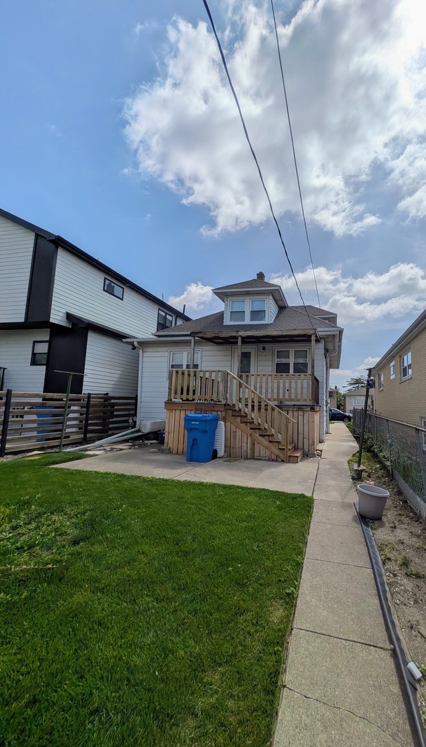 4820 N Natoma Avenue Property Photo 2