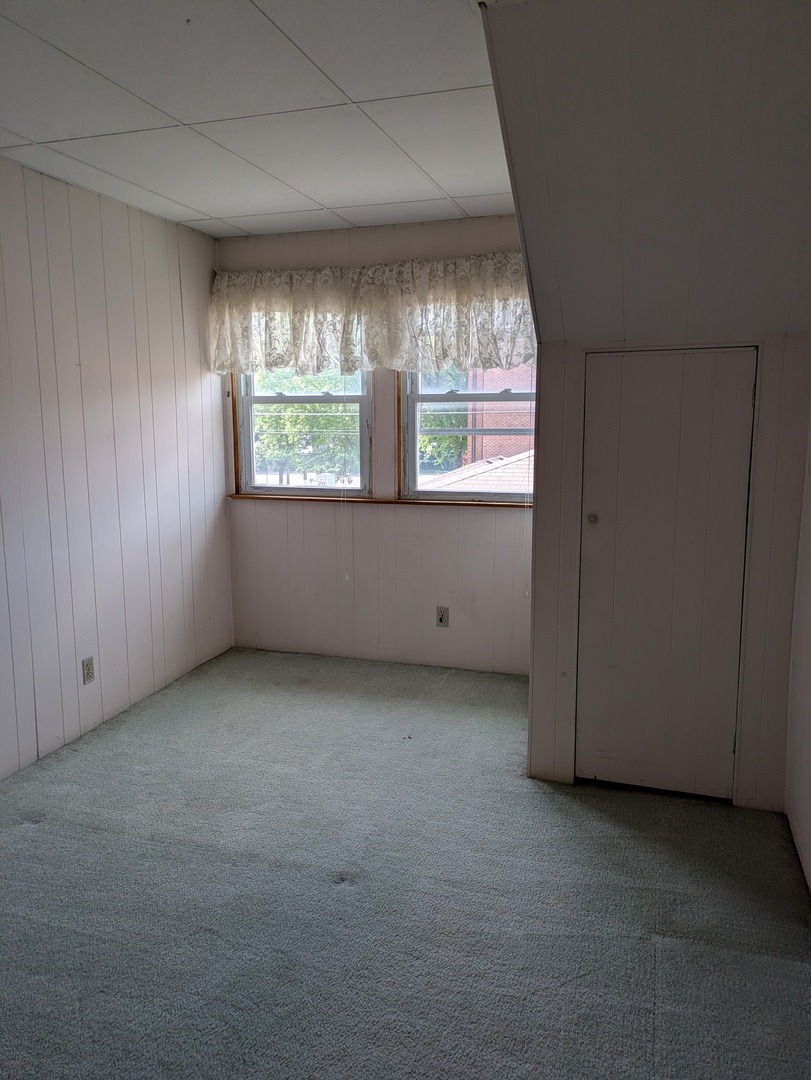 4820 N Natoma Avenue Property Photo 10
