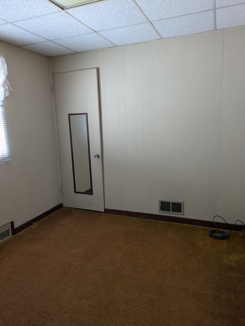 4820 N Natoma Avenue Property Photo 11