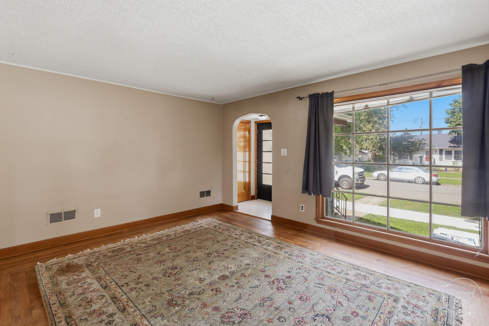312 S Blaine Avenue Property Photo 4