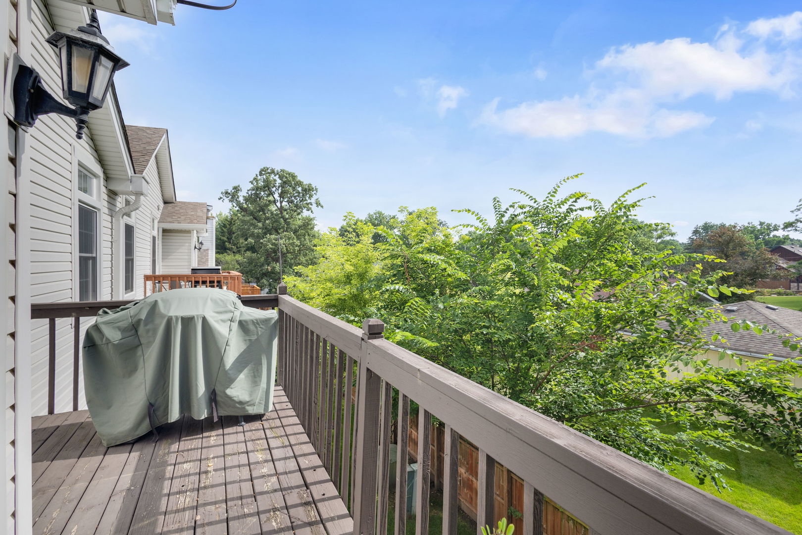 14547 Club Circle Drive Property Photo 16