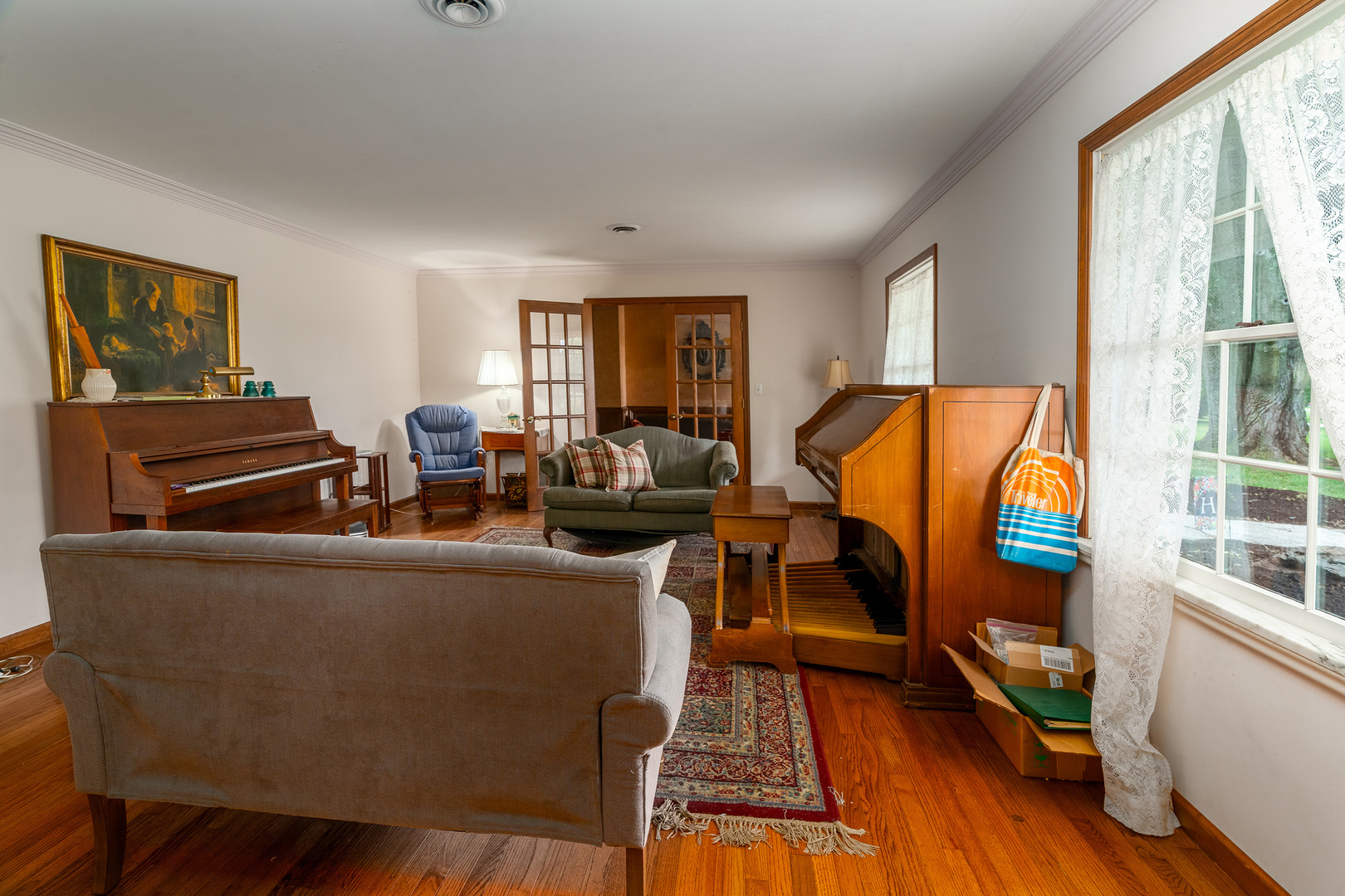 604 N Beadle Drive Property Photo 11