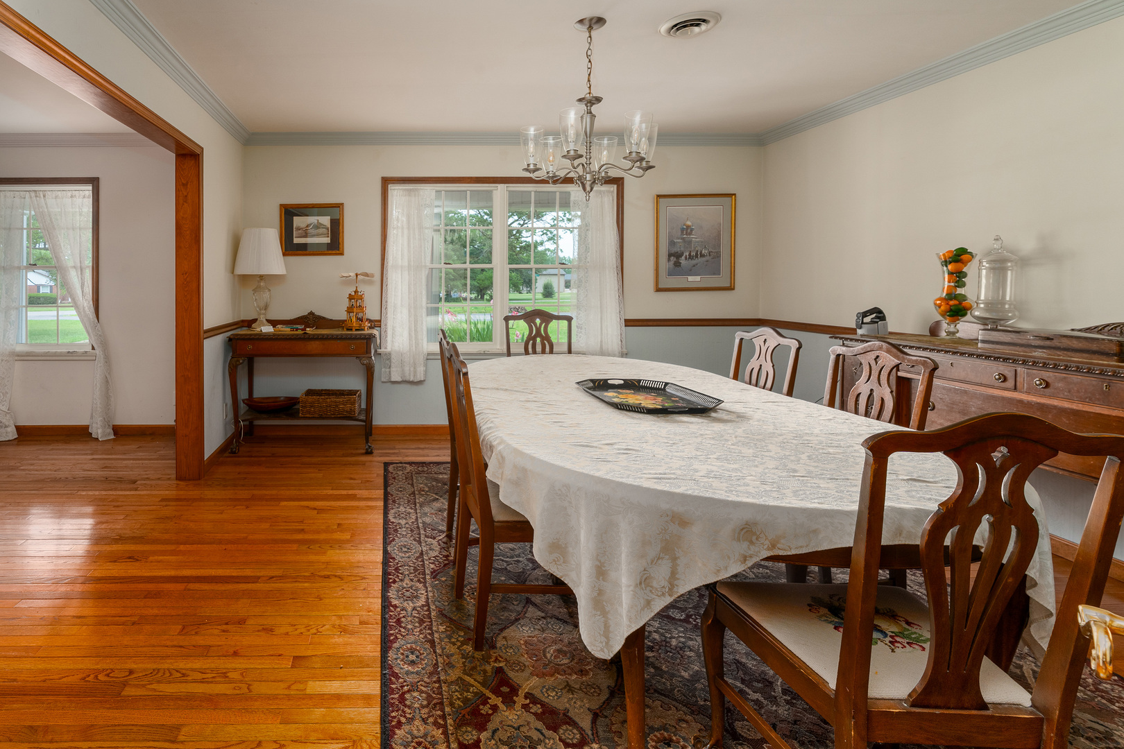 604 N Beadle Drive Property Photo 12
