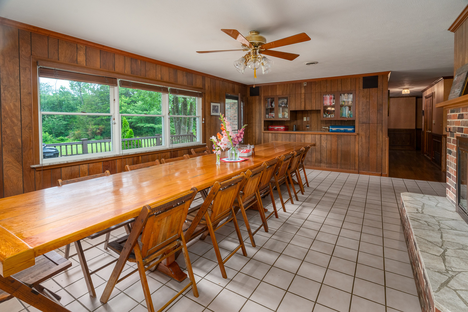 604 N Beadle Drive Property Photo 18