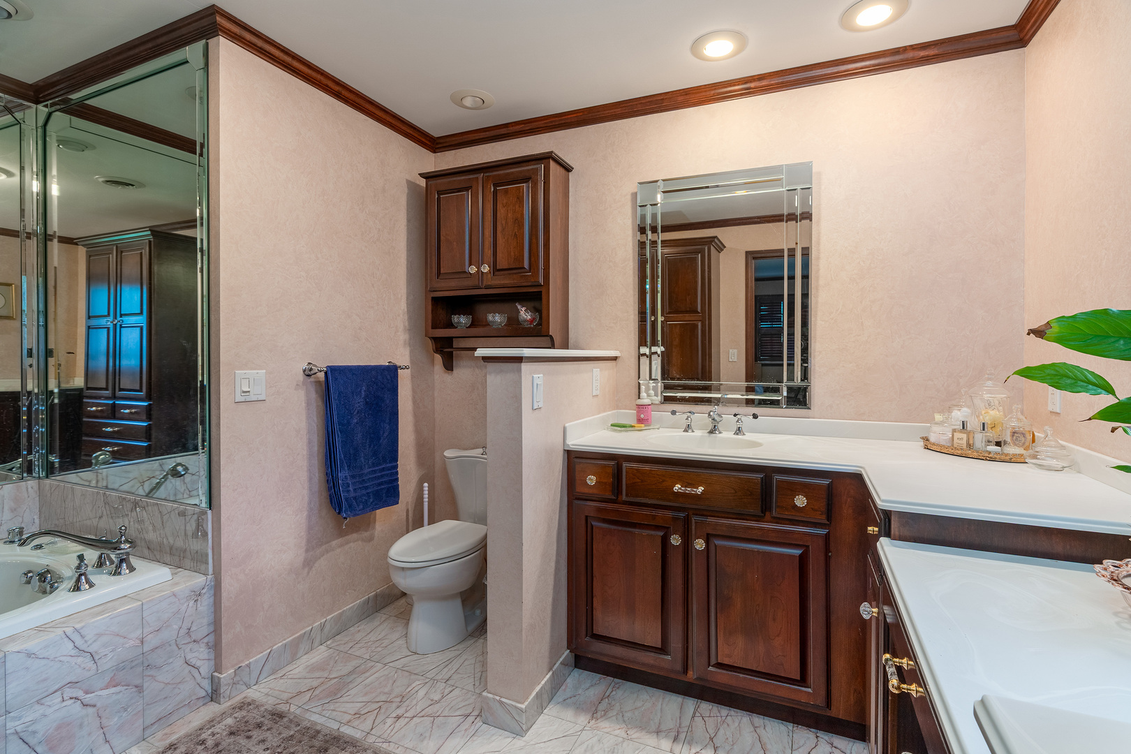 604 N Beadle Drive Property Photo 24