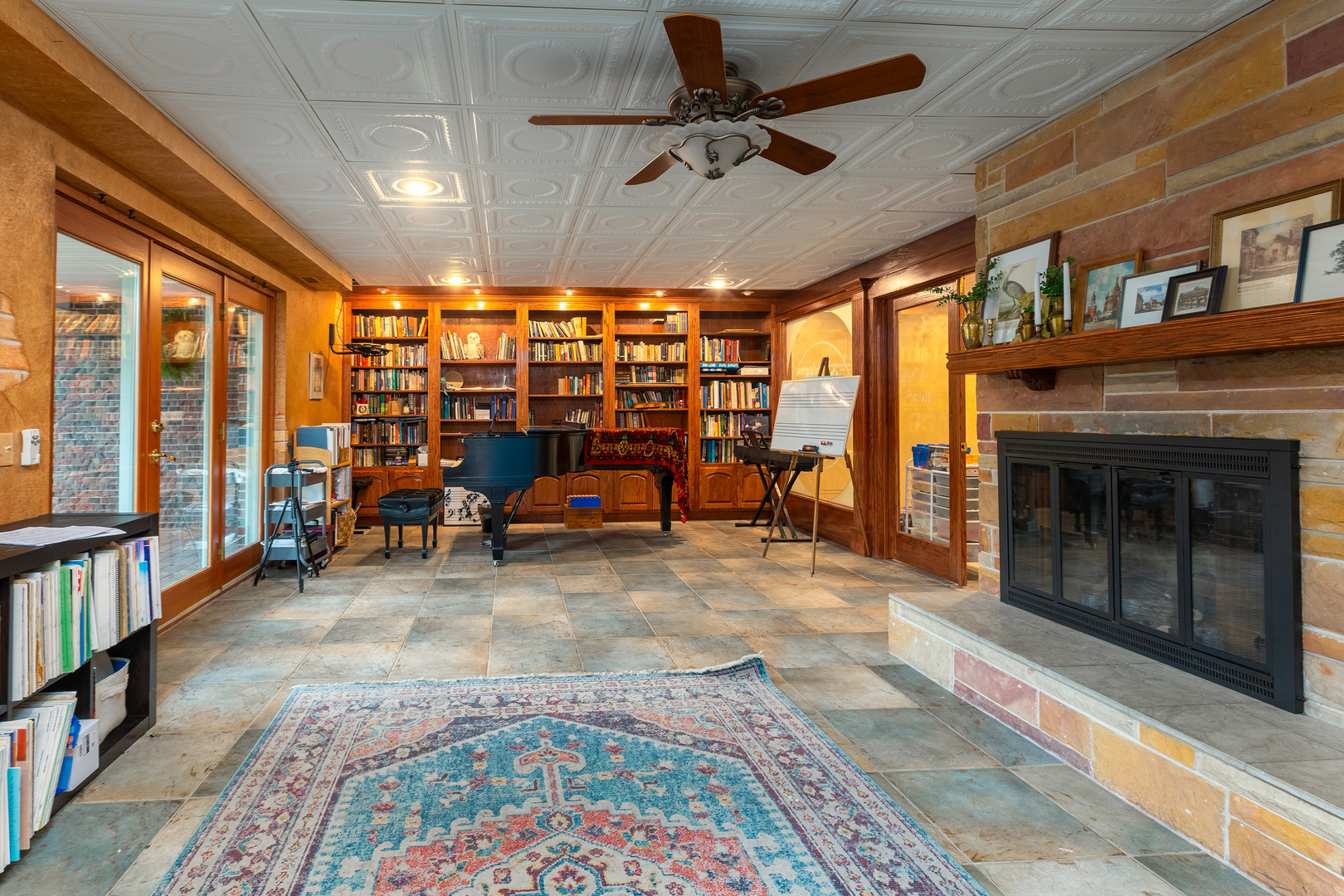 604 N Beadle Drive Property Photo 39