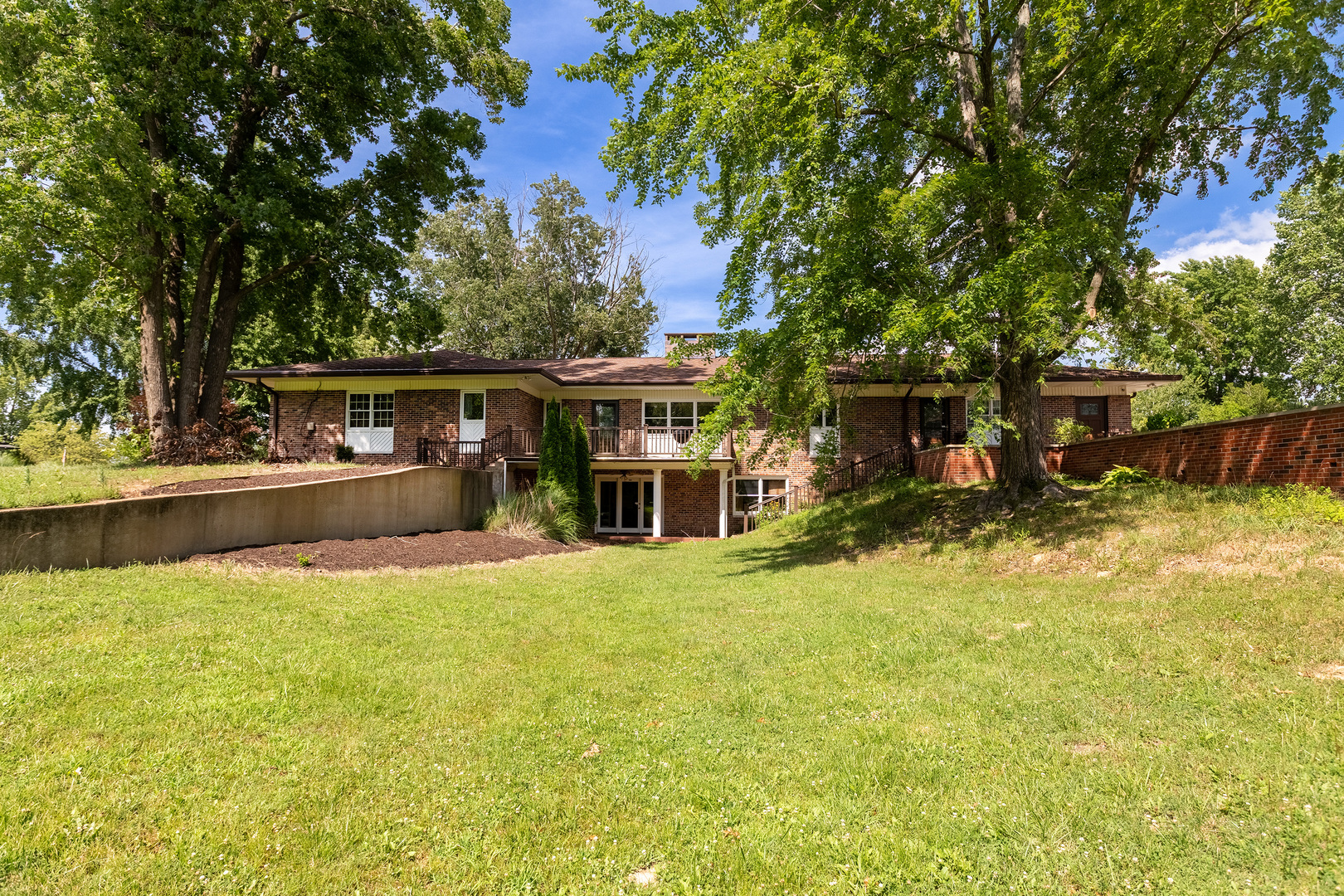 604 N Beadle Drive Property Photo 59