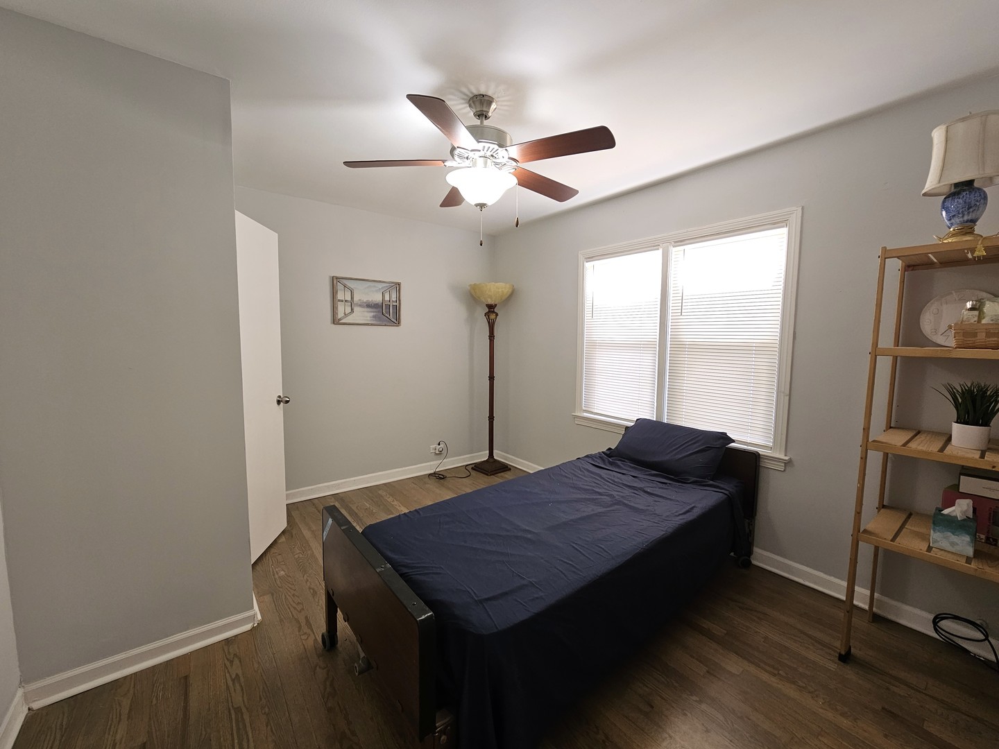 5701 S Mobile Avenue Property Photo 11
