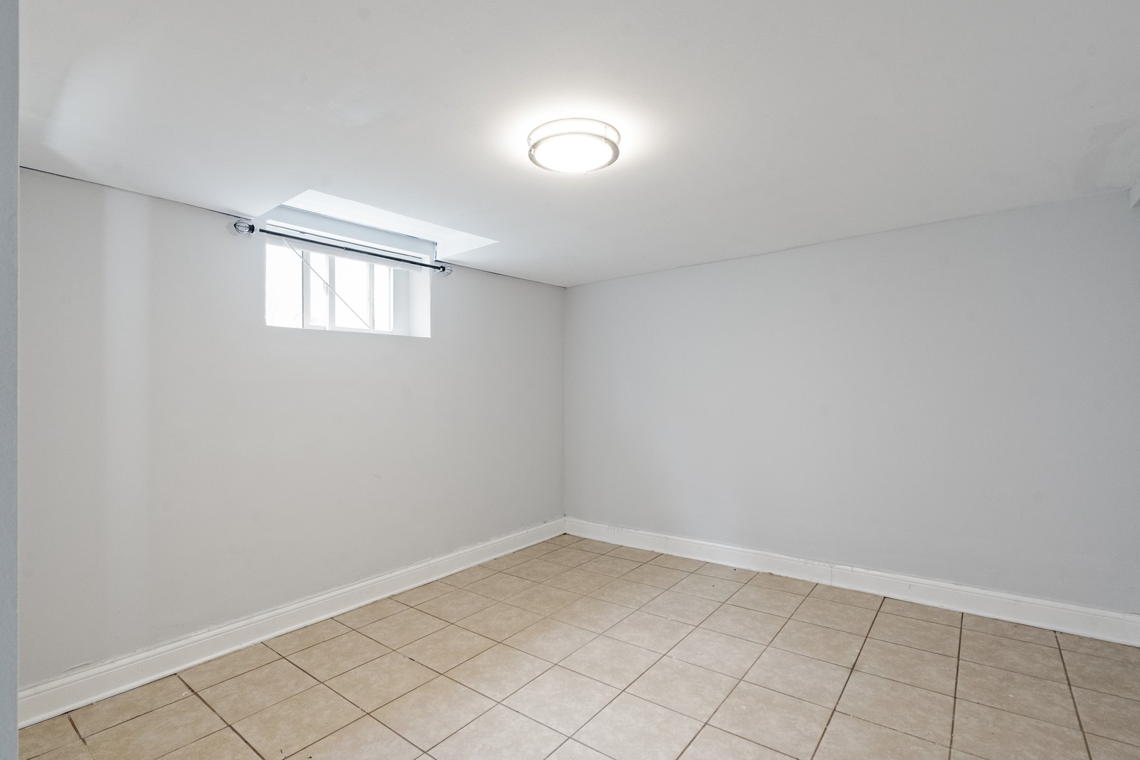 5701 S Mobile Avenue Property Photo 18
