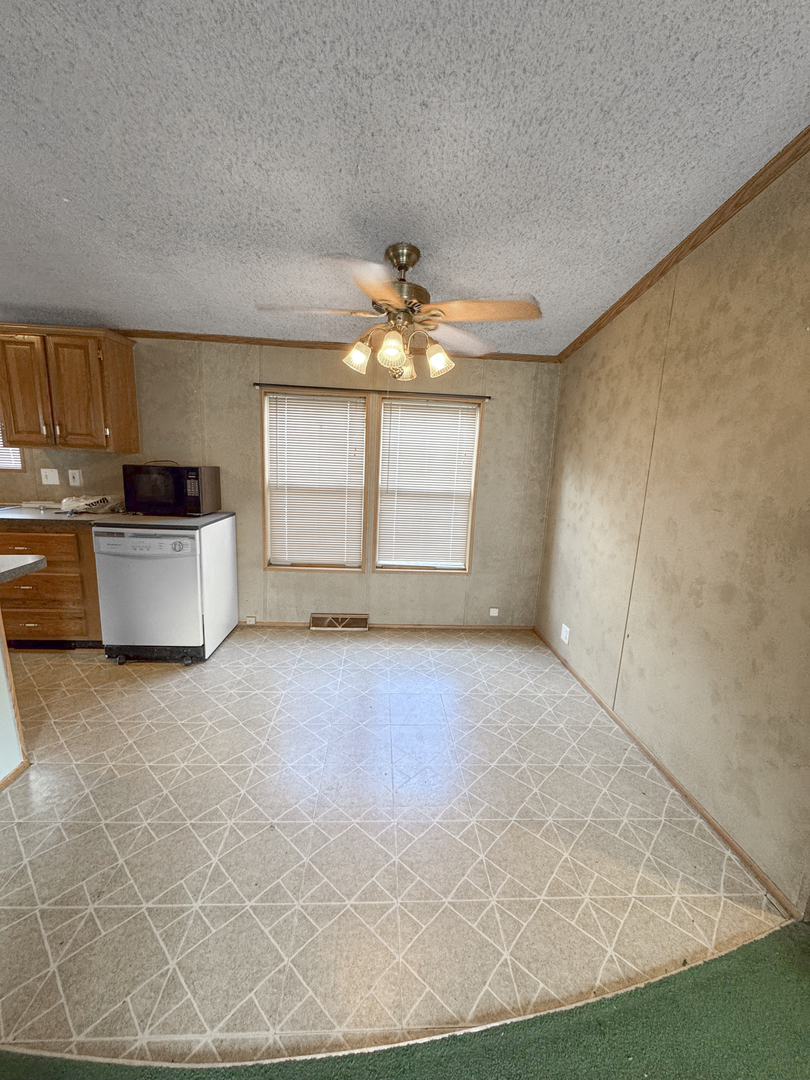26 Maple Street Property Photo 4