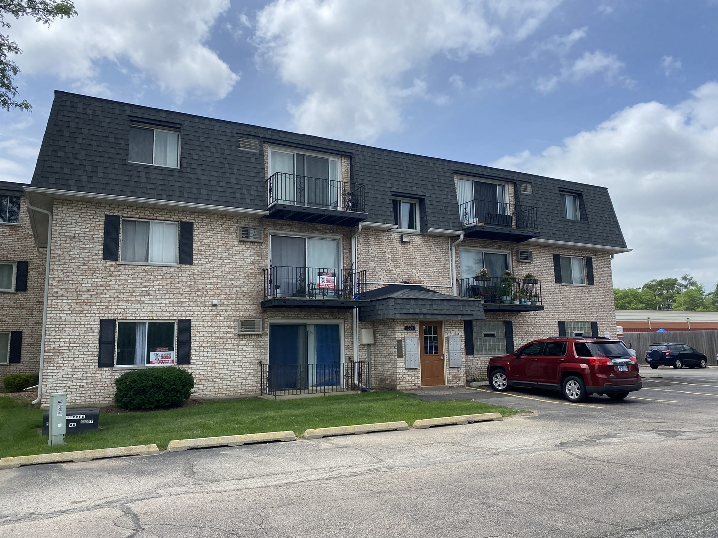 1321 N Baldwin Court 3A