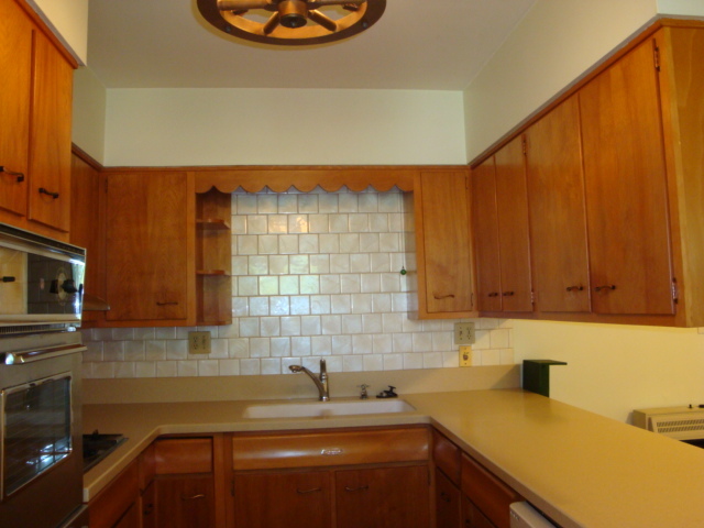 498 Park Street Property Photo 11