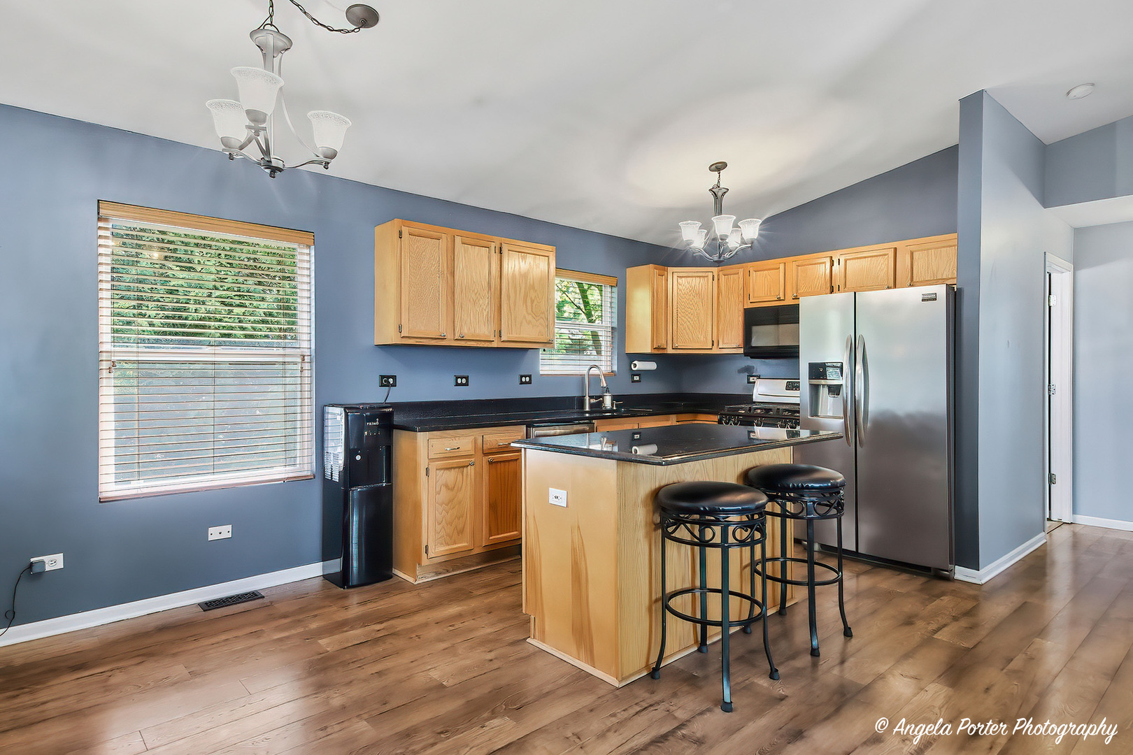 24903 W Oak Avenue Property Photo 6