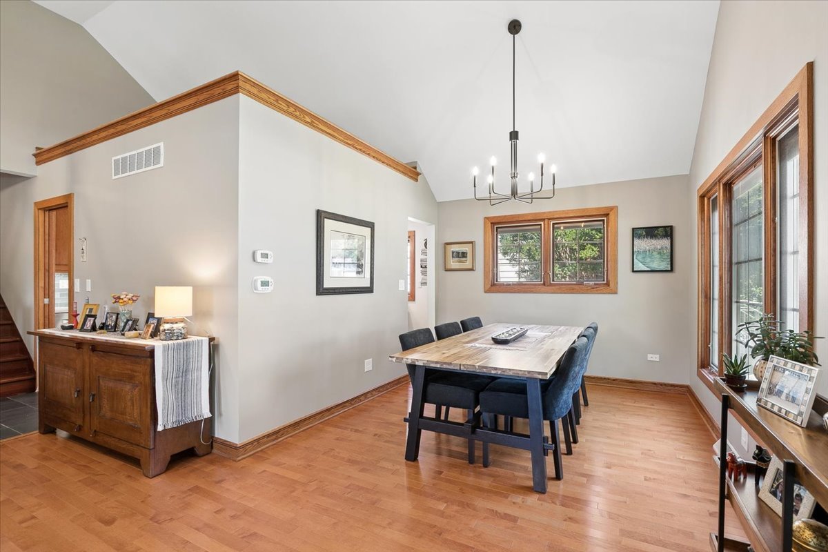 411 Drake Street Property Photo 4